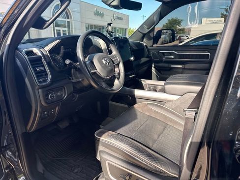 Used 2023 RAM 1500 Laramie AWD/4WD image 10