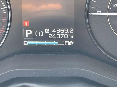 Certified 2022 Subaru Impreza Premium image 28