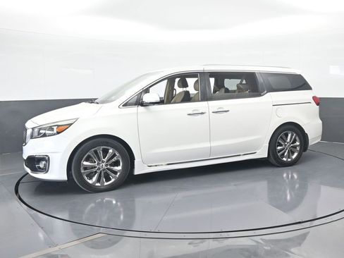 Used 2016 Kia Sedona SX Limited image 2