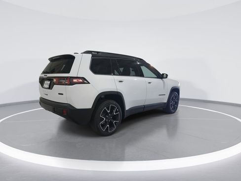 New 2026 Jeep Cherokee Overland AWD/4WD image 8
