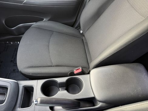 Used 2019 Nissan Sentra S image 14