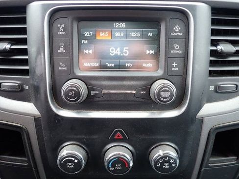 Used 2016 RAM 2500 Tradesman w/ Chrome Appearance Group image 14