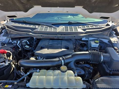 Used 2021 Ford F150 Platinum w/ FX4 Off-Road Package image 28