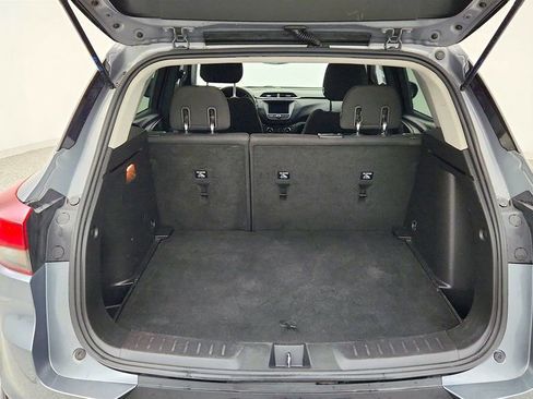 Used 2021 Chevrolet TrailBlazer LT FWD image 21