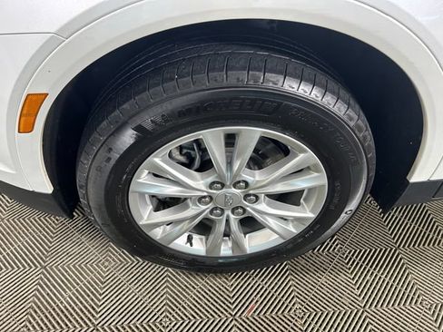 Used 2024 Cadillac XT5 Luxury w/ LPO, Floor Liner Package FWD image 9