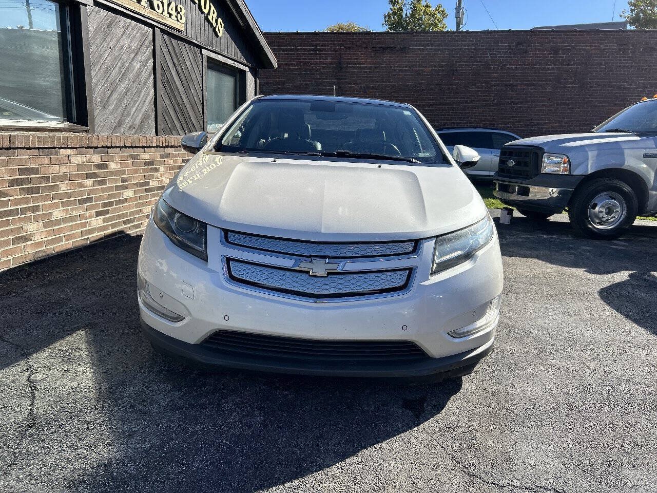 Used 2012 Chevrolet Volt Premium w/ Premium Trim Package FWD image 6