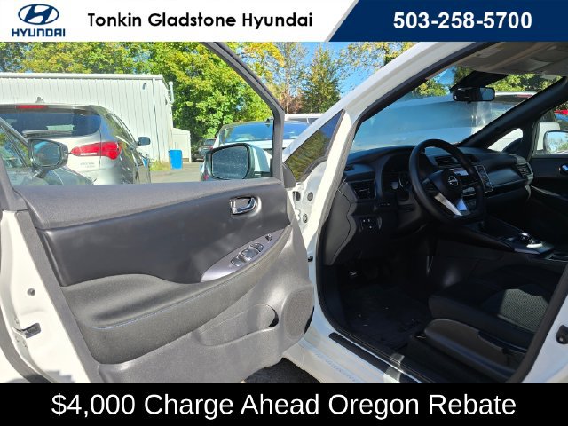 Used 2025 Nissan Leaf S FWD image 20