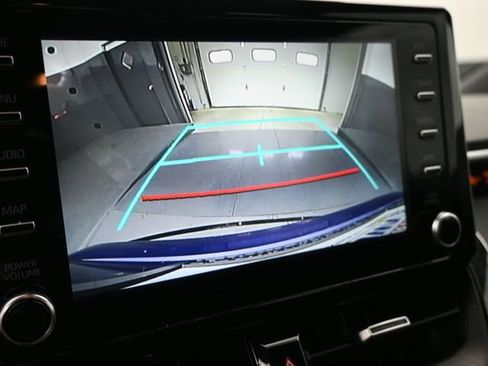 Used 2020 Toyota Corolla SE image 30