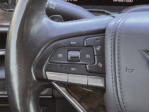 Used 2022 Cadillac Escalade ESV Sport Platinum image 13