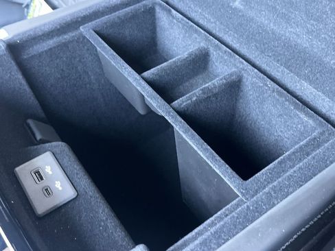 Used 2025 Cadillac Escalade Sport Platinum image 53