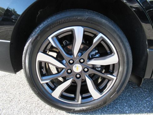 Used 2022 Chevrolet Equinox Premier AWD/4WD image 8