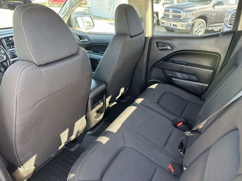 Used 2017 Chevrolet Colorado LT image 18