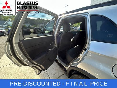 Used 2025 Mitsubishi Outlander Sport SEL AWD/4WD image 20