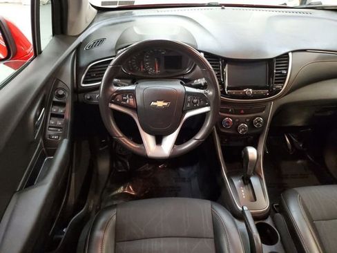 Used 2017 Chevrolet Trax LT w/ Driver Confidence Package image 15