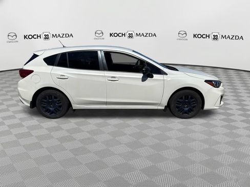 Used 2017 Subaru Impreza 2.0i AWD/4WD image 8