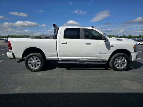 Used 2023 RAM 2500 Laramie AWD/4WD image 9