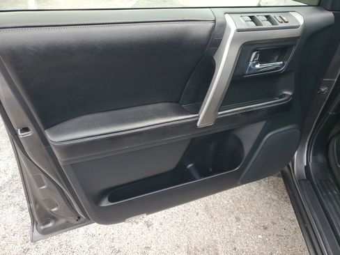 Used 2015 Toyota 4Runner 2WD image 10