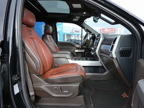 Used 2022 Ford F350 King Ranch w/ King Ranch Ultimate Package image 15