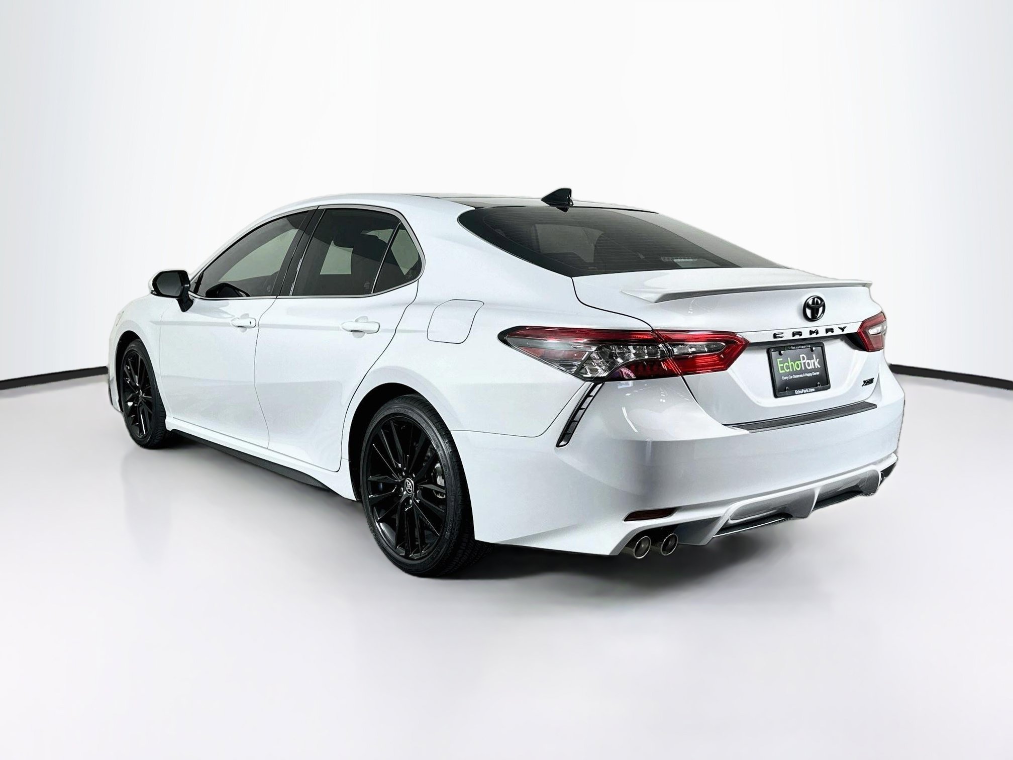 Used 2024 Toyota Camry XSE w/ Blackout Package (TMS) FWD image 5