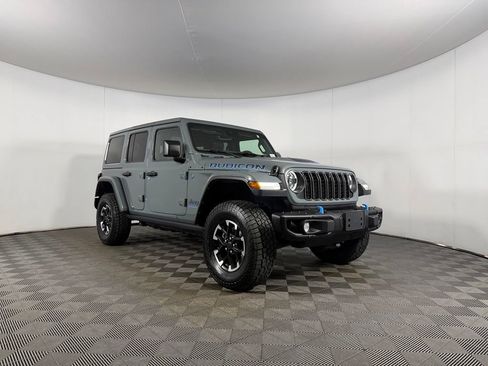 Used 2024 Jeep Wrangler Unlimited Rubicon 4xe AWD/4WD image 5