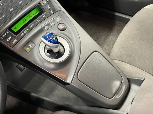 Used 2011 Toyota Prius Five image 19