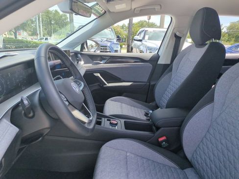 Used 2025 Volkswagen Tiguan S FWD image 15