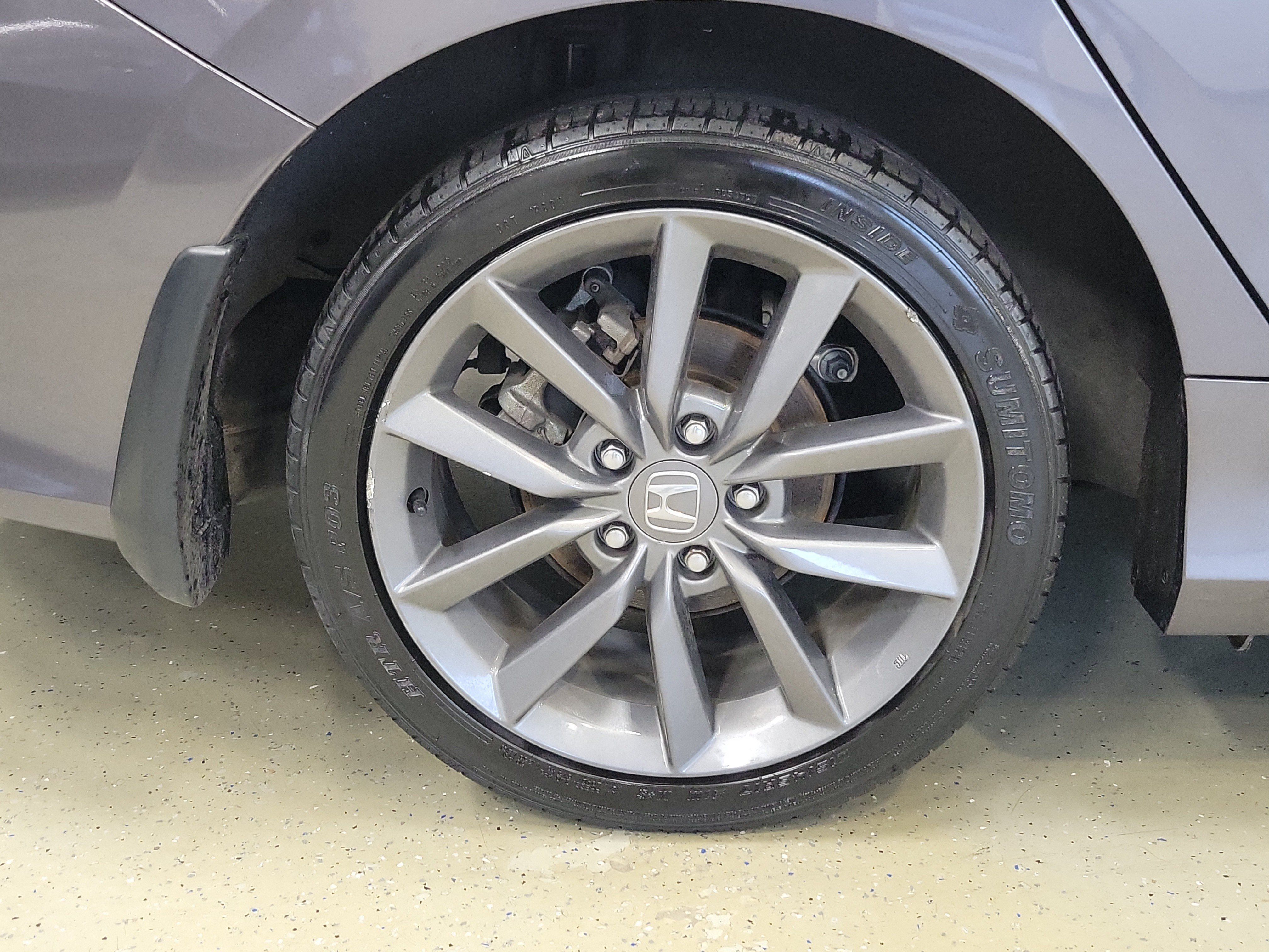 Used 2020 Honda Civic EX-L image 6