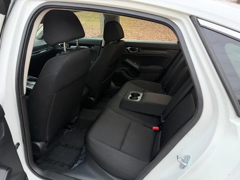 Used 2022 Honda Civic EX image 8