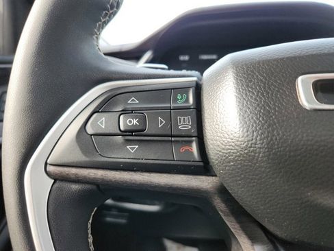 Used 2022 Jeep Grand Cherokee Limited 4xe image 22