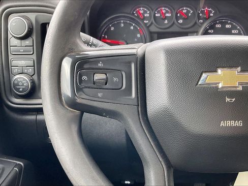 Used 2023 Chevrolet Silverado 2500 Custom w/ Custom Value Package image 19