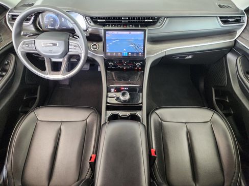 Used 2023 Jeep Grand Cherokee L Limited image 28