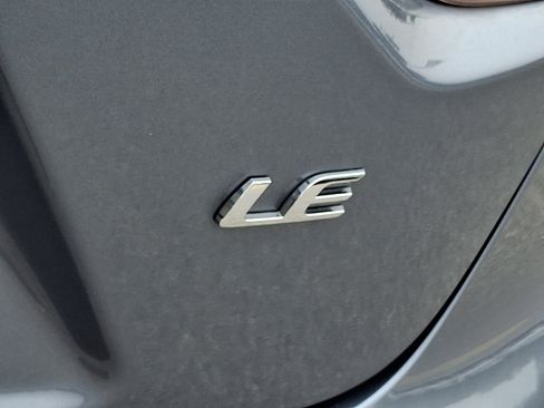 Used 2024 Toyota Corolla LE FWD image 29