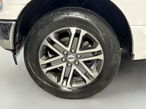 Used 2018 Ford F150 XLT w/ XTR Package AWD/4WD image 32