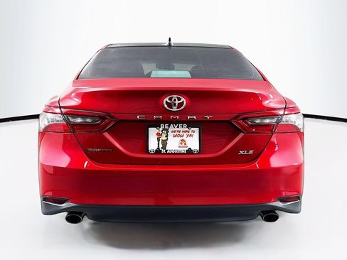 Used 2024 Toyota Camry XLE image 8