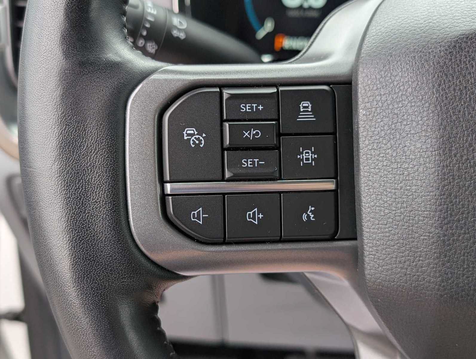 Used 2022 Ford F150 Lariat w/ Equipment Group 502A High AWD/4WD image 37