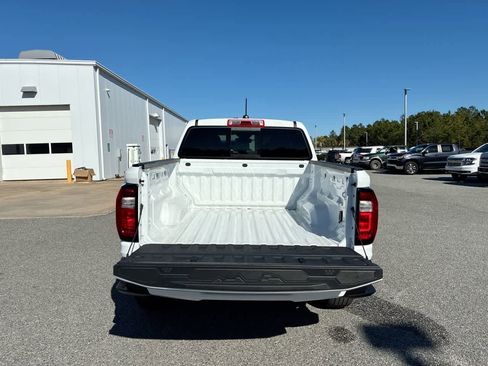 Used 2024 GMC Canyon Elevation w/ Convenience Package image 25