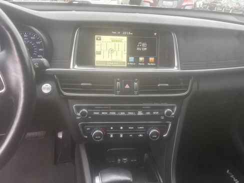 Used 2016 Kia Optima EX w/ Premium Package image 17