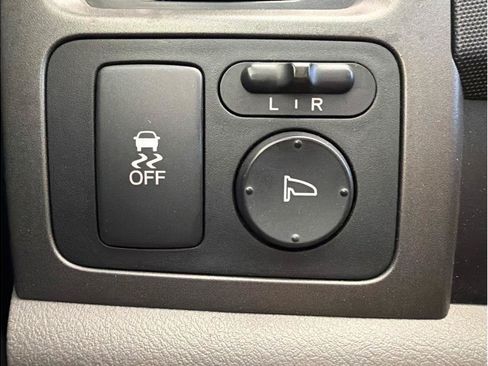 Used 2011 Honda CR-V EX-L image 21