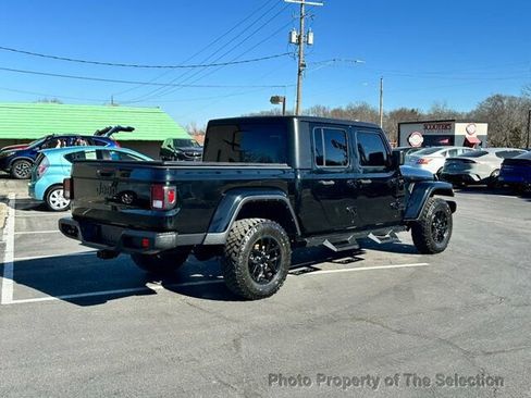 Used 2022 Jeep Gladiator Sport image 13