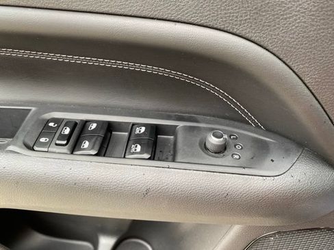 Used 2024 Jeep Compass Limited w/ High Altitude Package AWD/4WD image 30