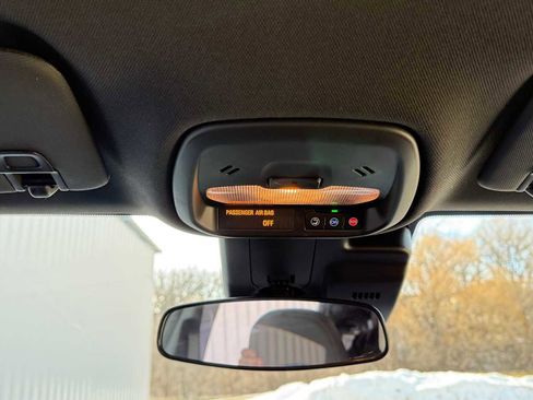 Used 2024 Buick Envista Preferred w/ Convenience I Package image 26