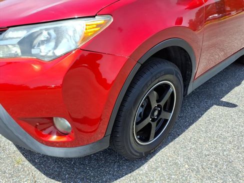 Used 2014 Toyota RAV4 LE FWD image 8