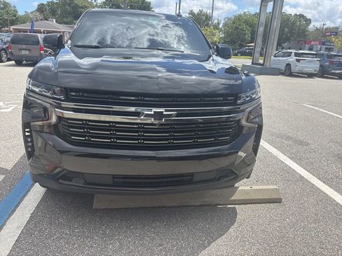 Used 2022 Chevrolet Suburban RST w/ Luxury Package AWD/4WD image 10