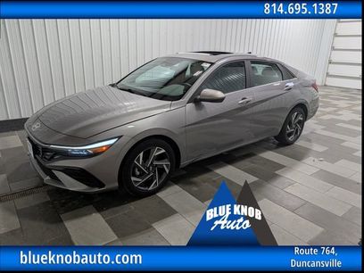 Used 2024 Hyundai Elantra SEL w/ Convenience Package