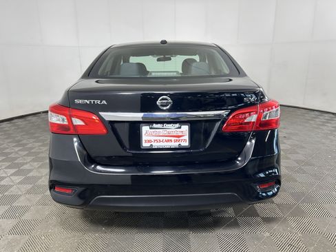 Used 2018 Nissan Sentra SV image 7