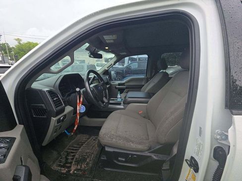 Used 2018 Ford F150 XLT w/ Equipment Group 302A Luxury AWD/4WD image 5