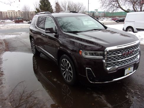 Used 2021 GMC Acadia Denali w/ Denali Ultimate Package image 6