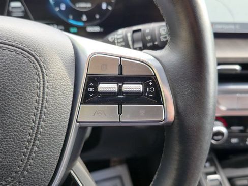 Used 2024 Kia Telluride SX Prestige AWD/4WD image 17
