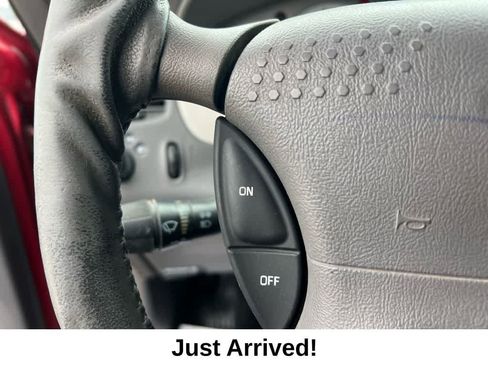 Used 2001 Ford Explorer Sport Trac 4x4 image 25