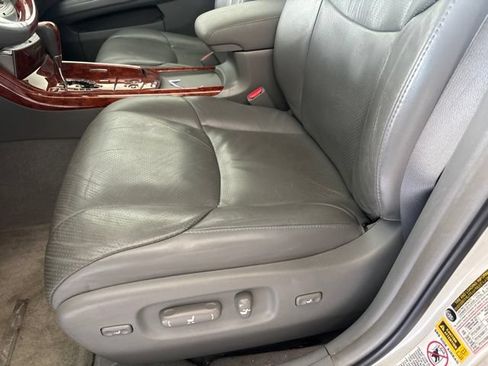 Used 2007 Toyota Avalon XL FWD image 15